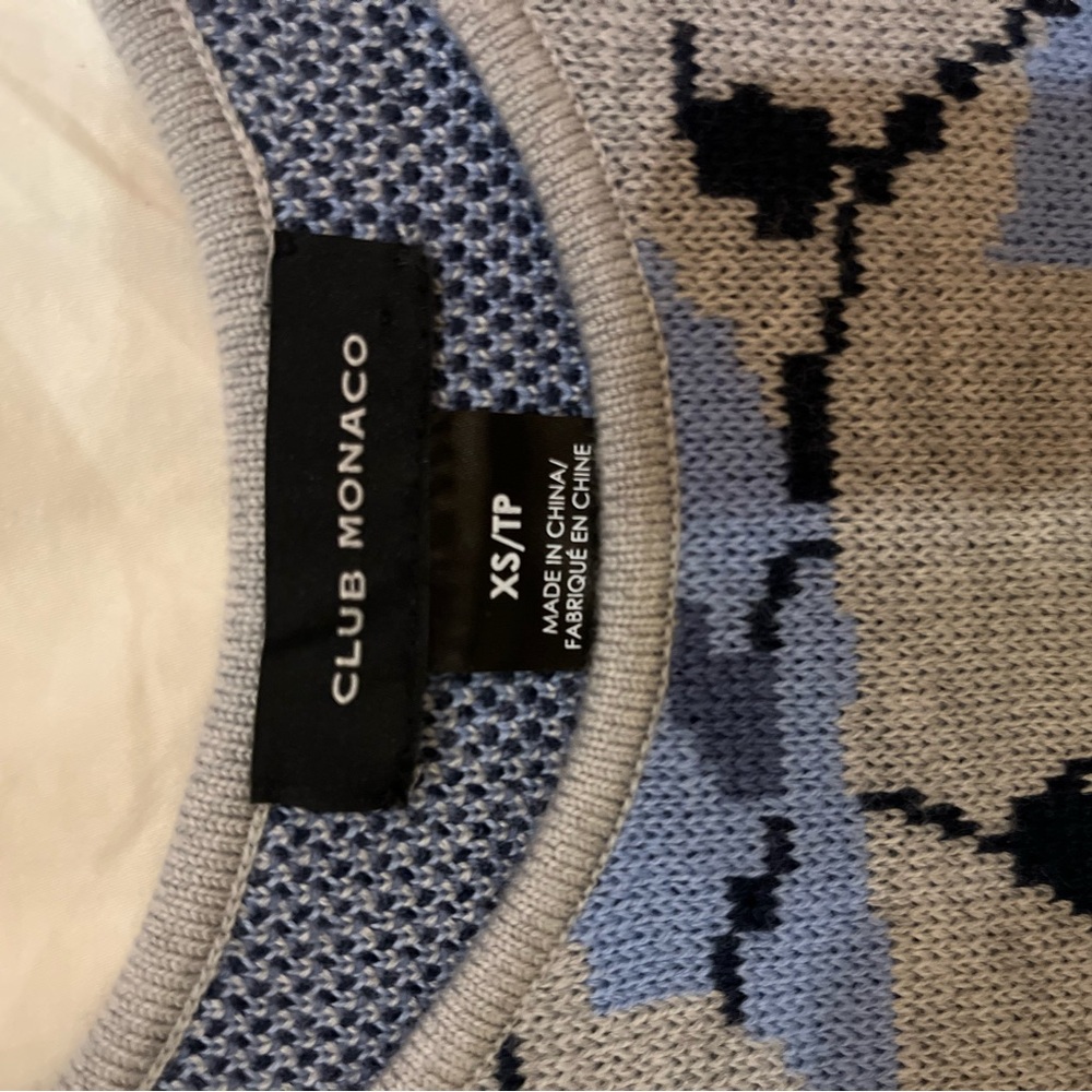 Club Monaco Floral Crew Neck Sweater in Gray and Blue - Picture 8 of 11